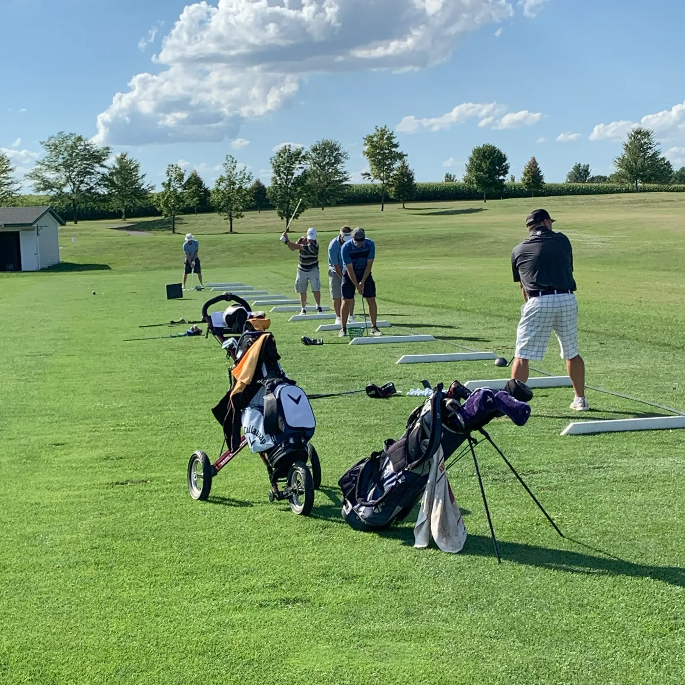 ridges-at-sand-creek-jordan-minnesota-golf-home-hero-range.webp